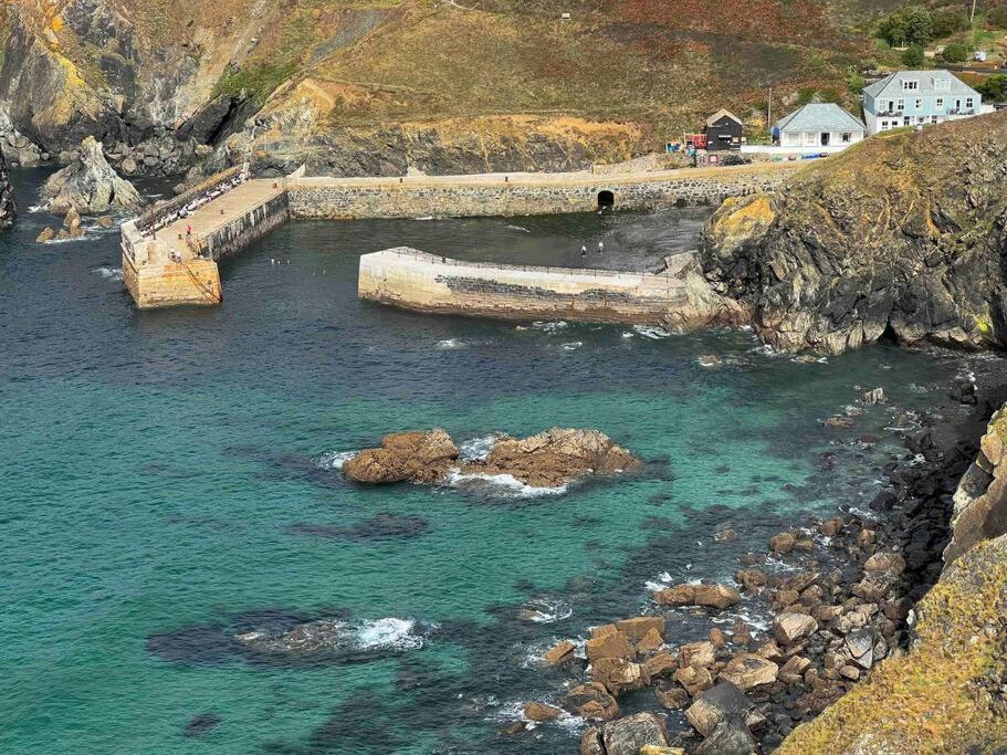 Chough Cottage ヘルストン エクステリア 写真